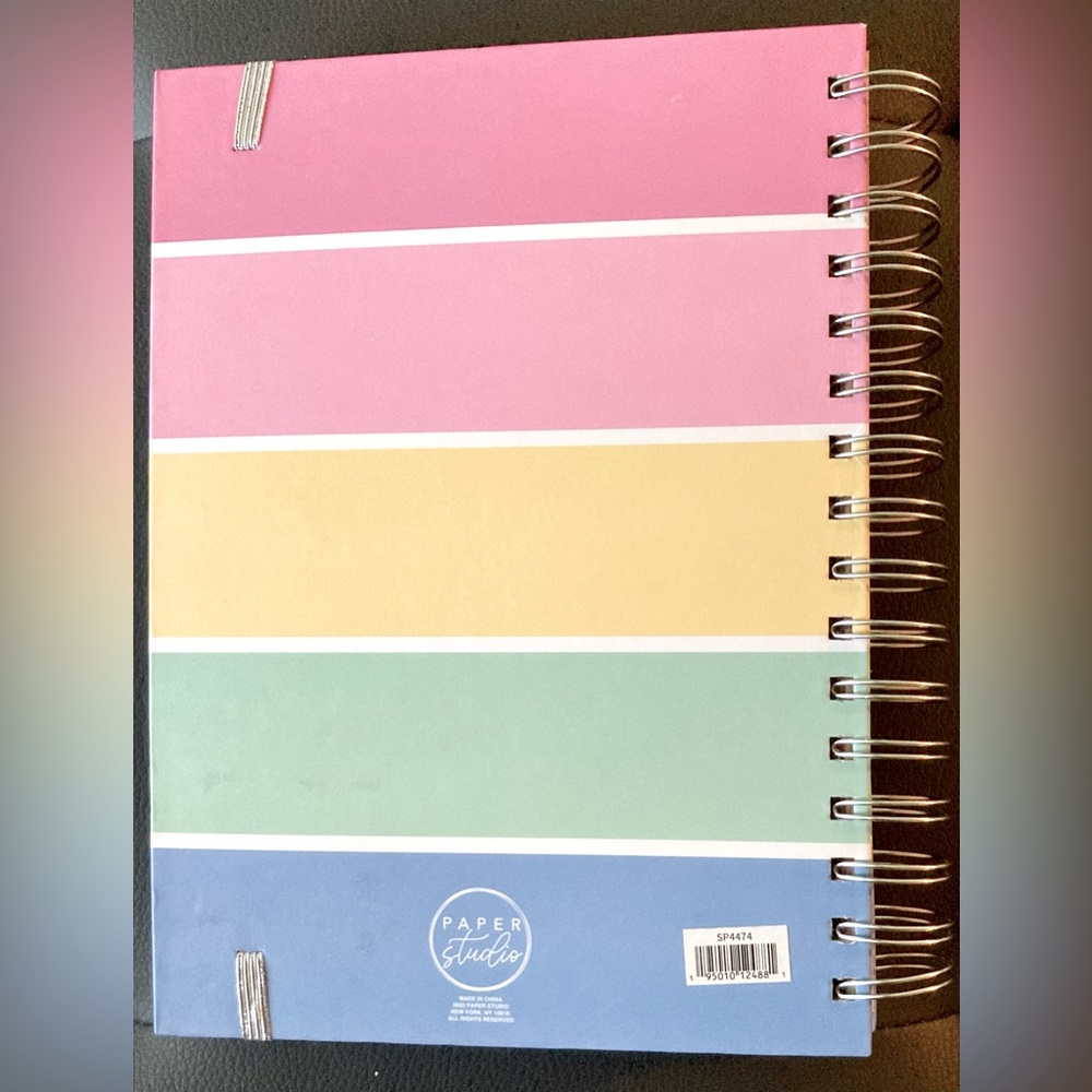 🎁BUNDLE DEAL!!🎁 Paper Studio Weekly Planner/Stay Positive Journal - Picture 5 of 10